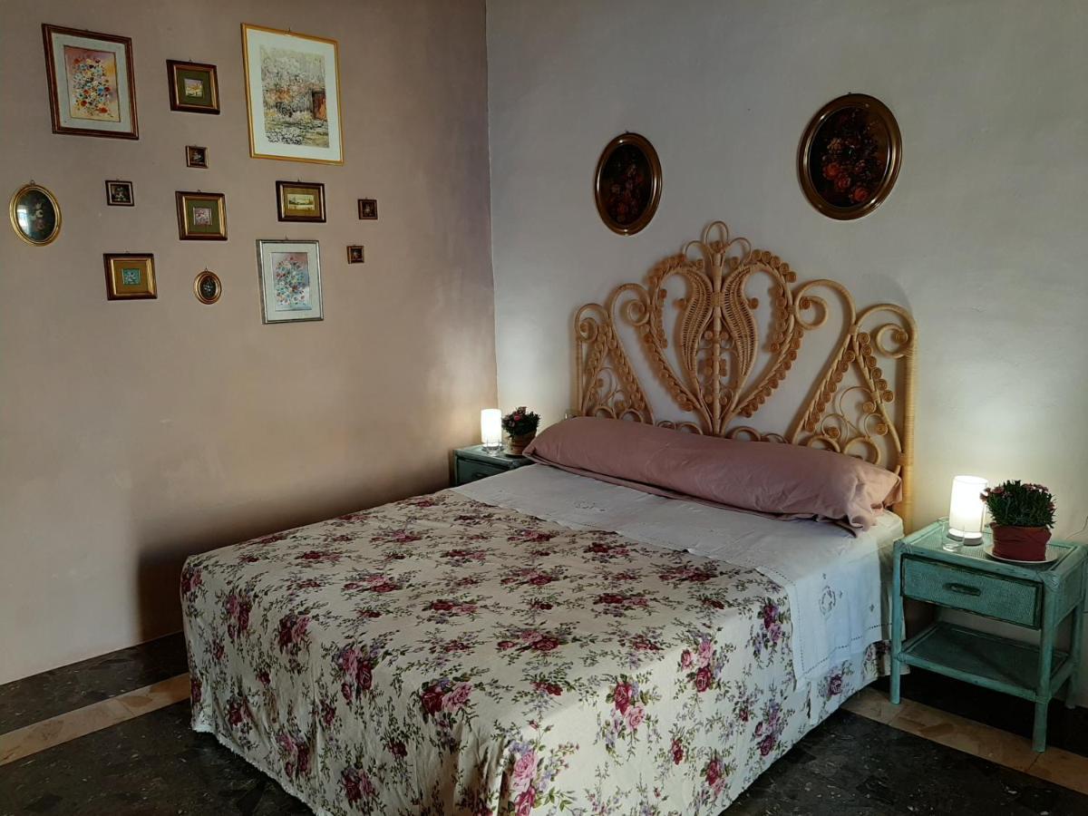 דירות מרטינה פרנקה Casa Lo Re מראה חיצוני תמונה